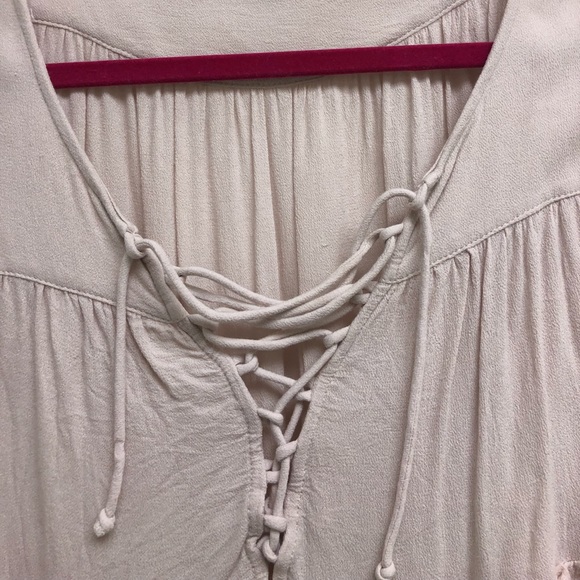 Beige Flowy Top - Picture 3 of 4